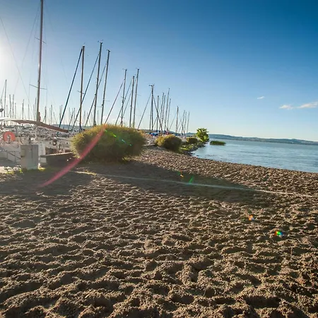 Apartamento Bl Apartman By Hellobalatonlelle Balatonlelle