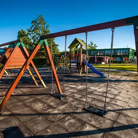 Apartamento Bl Apartman By Hellobalatonlelle