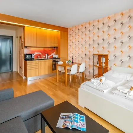 Bl Apartman By Hellobalatonlelle * Balatonlelle