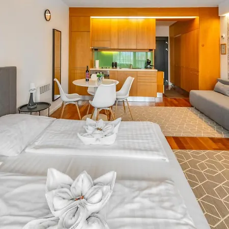 Bl Apartman By Hellobalatonlelle Balatonlelle