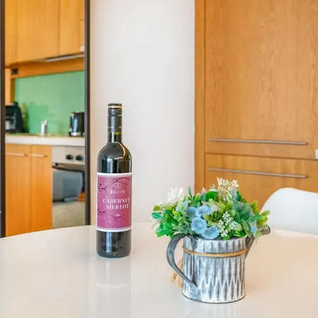 Bl Apartman By Hellobalatonlelle Apartamento Balatonlelle