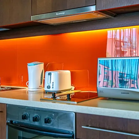 Apartamento Bl Apartman By Hellobalatonlelle