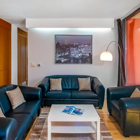 Bl Apartman By Hellobalatonlelle Apartamento