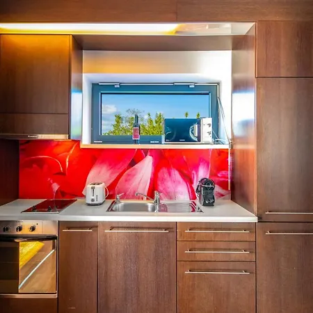 Bl Apartman By Hellobalatonlelle Apartamento *